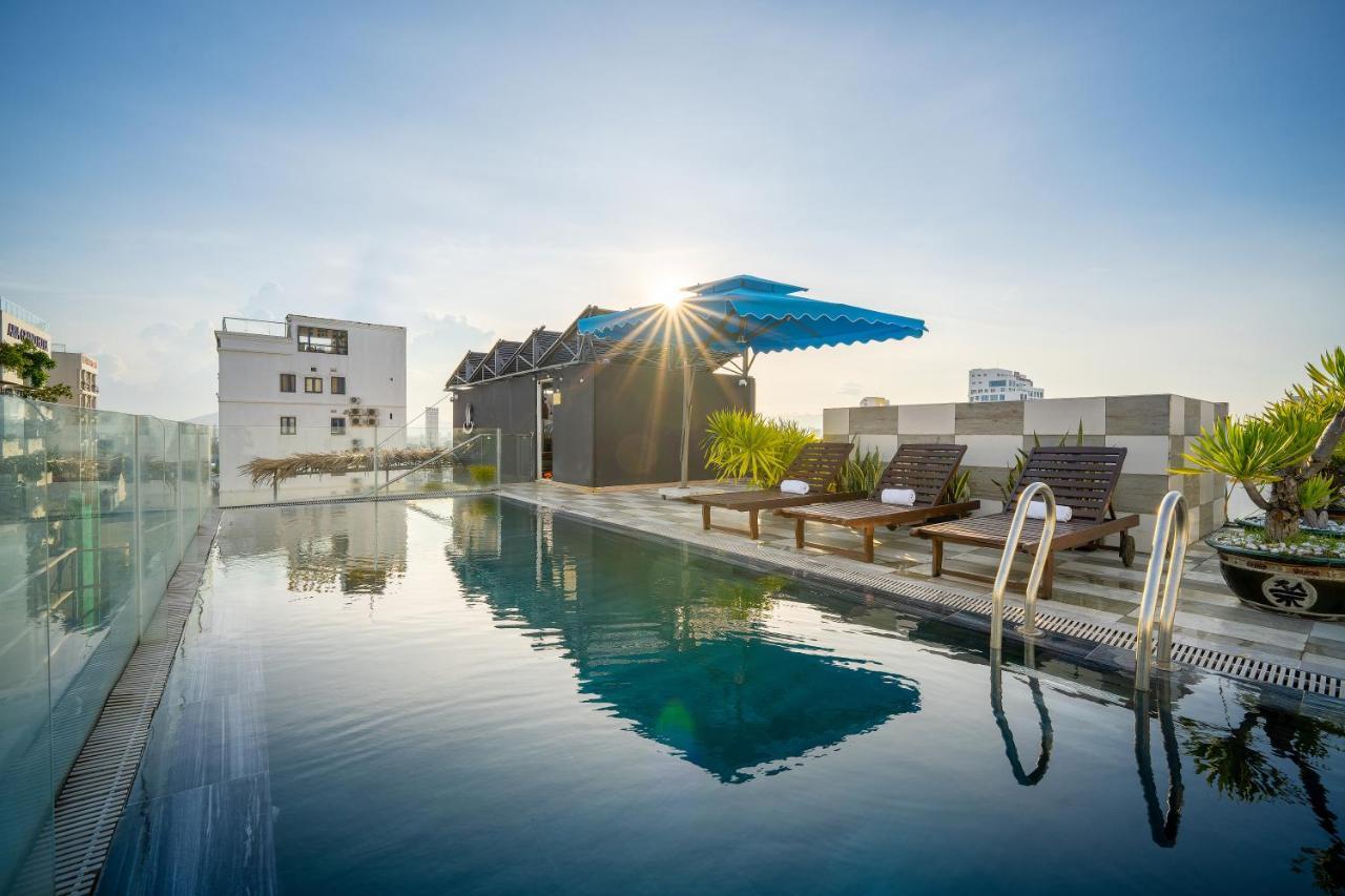 Phoenix 1 Hotel & Apartments Дананг Екстериор снимка
