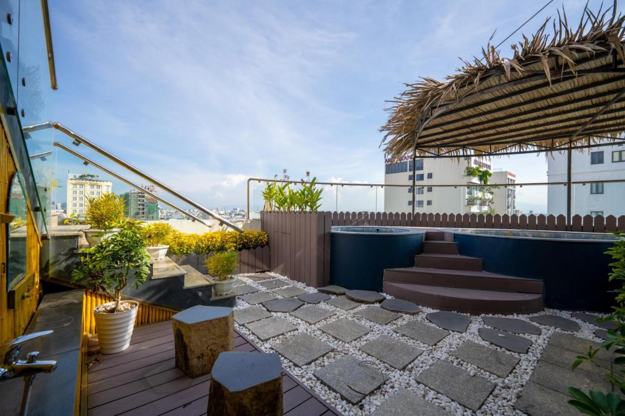 Phoenix 1 Hotel & Apartments Дананг Екстериор снимка