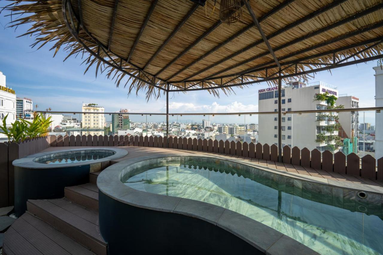 Phoenix 1 Hotel & Apartments Дананг Екстериор снимка