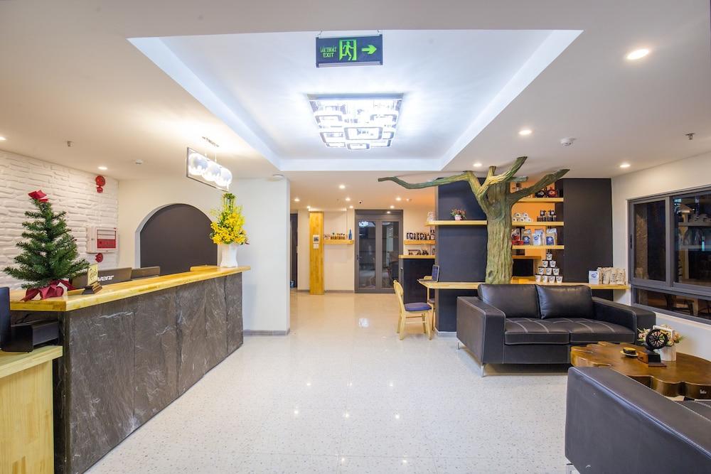 Phoenix 1 Hotel & Apartments Дананг Екстериор снимка