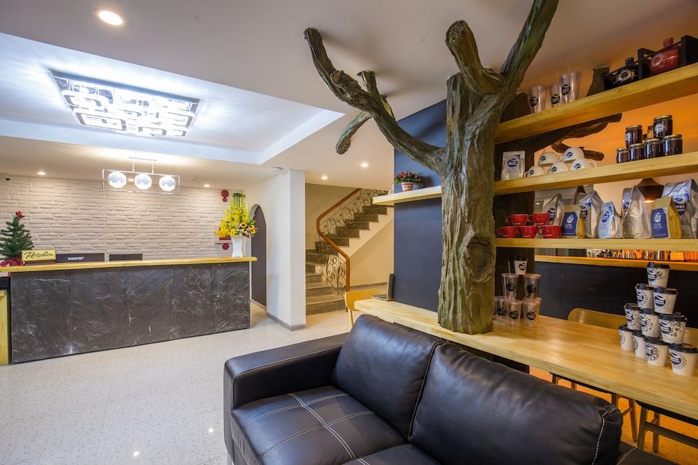 Phoenix 1 Hotel & Apartments Дананг Екстериор снимка