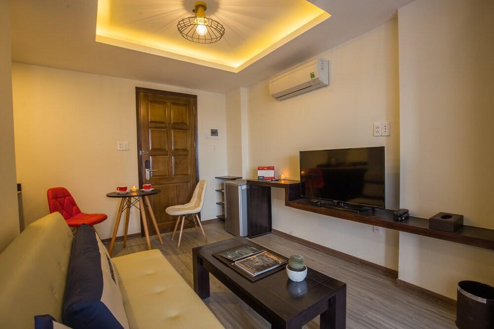 Phoenix 1 Hotel & Apartments Дананг Екстериор снимка